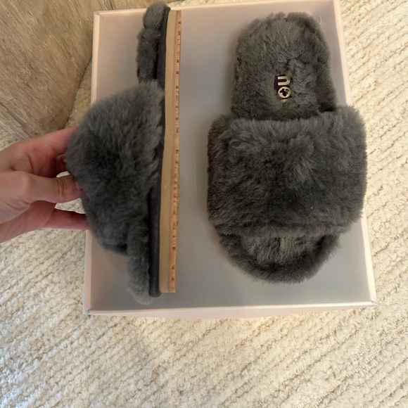 MOU Australia Ssense slippers (similar to Uggs but designer!) - paid $200 - Picture 3 of 6